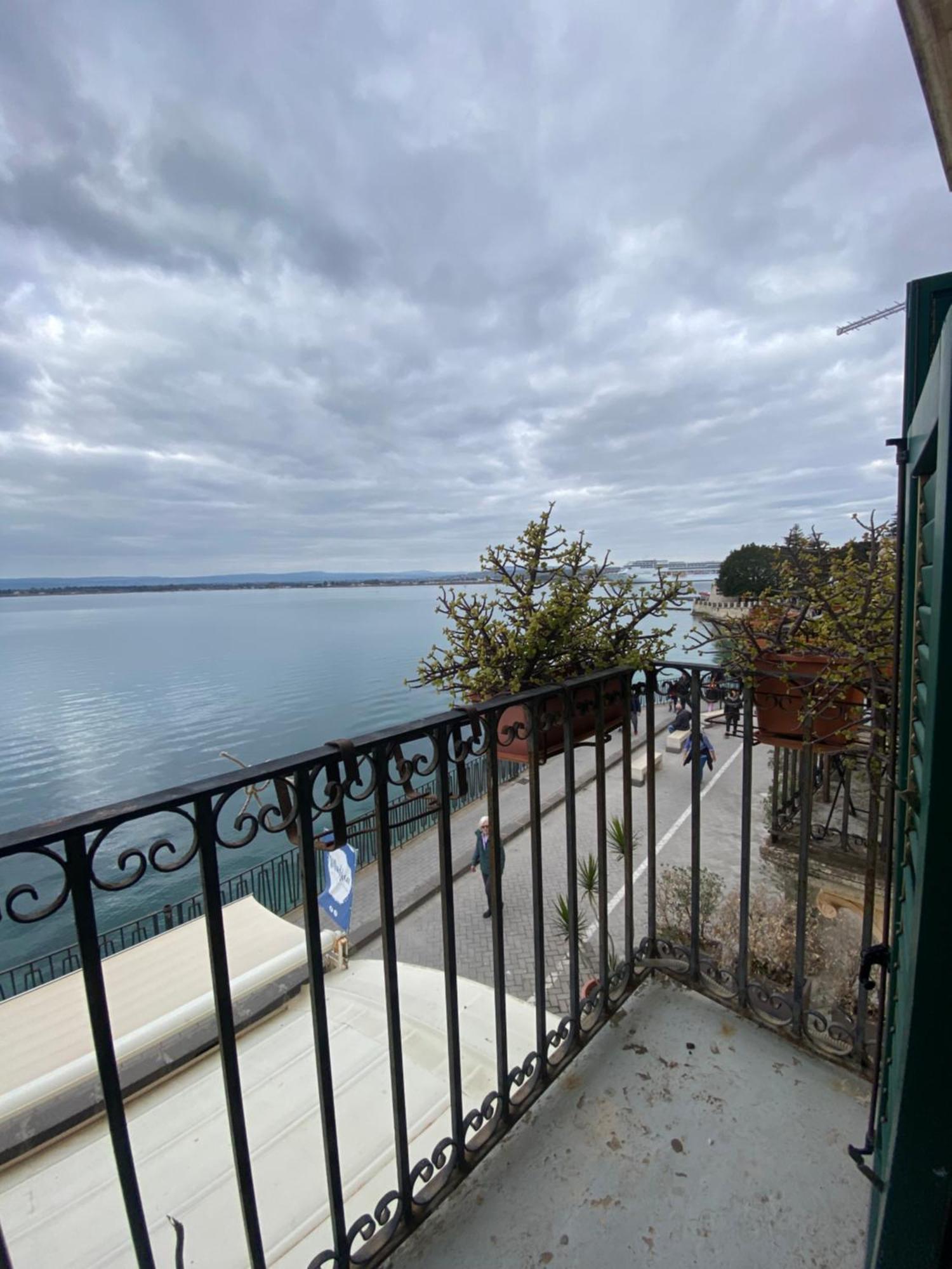 Case Vacanze Vista Mare Syracuse Luaran gambar